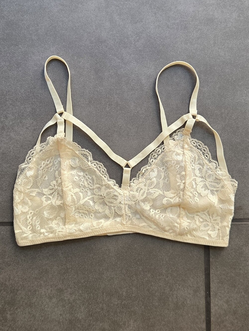 Anemone Lace Wireless Bra